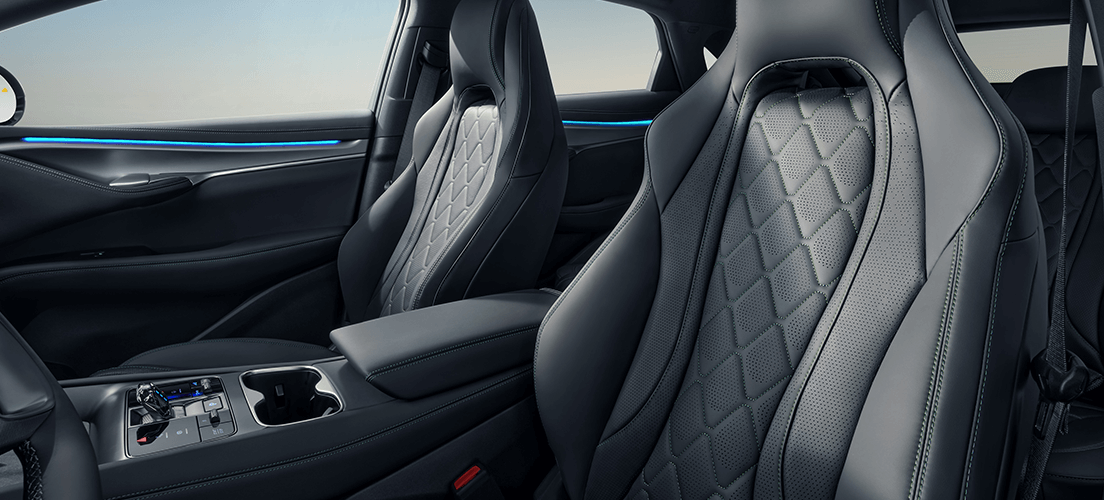 Esmaklassilised istmed